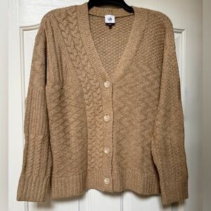 CAbi Neighbor Cardigan Sweater
Tan Beige Cable Knit Sweater 4474 Size S, EUC